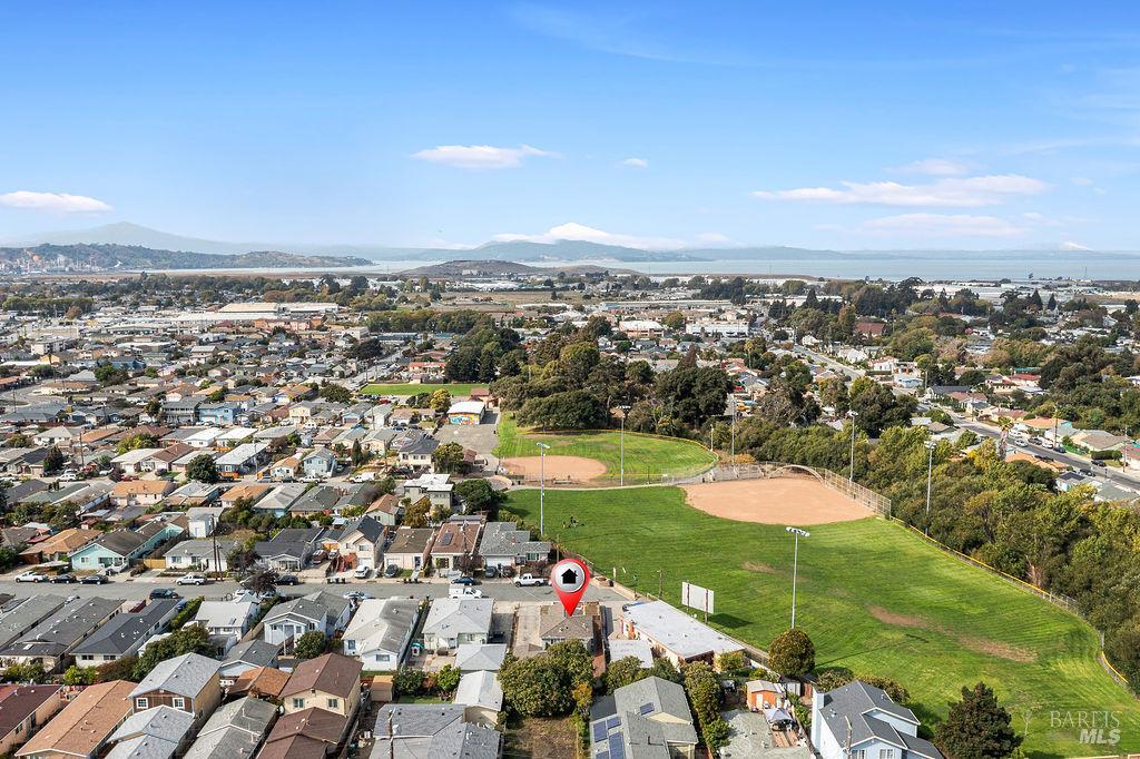 Detail Gallery Image 26 of 27 For 2020 19th St, San Pablo,  CA 94806 - 2 Beds | 1 Baths