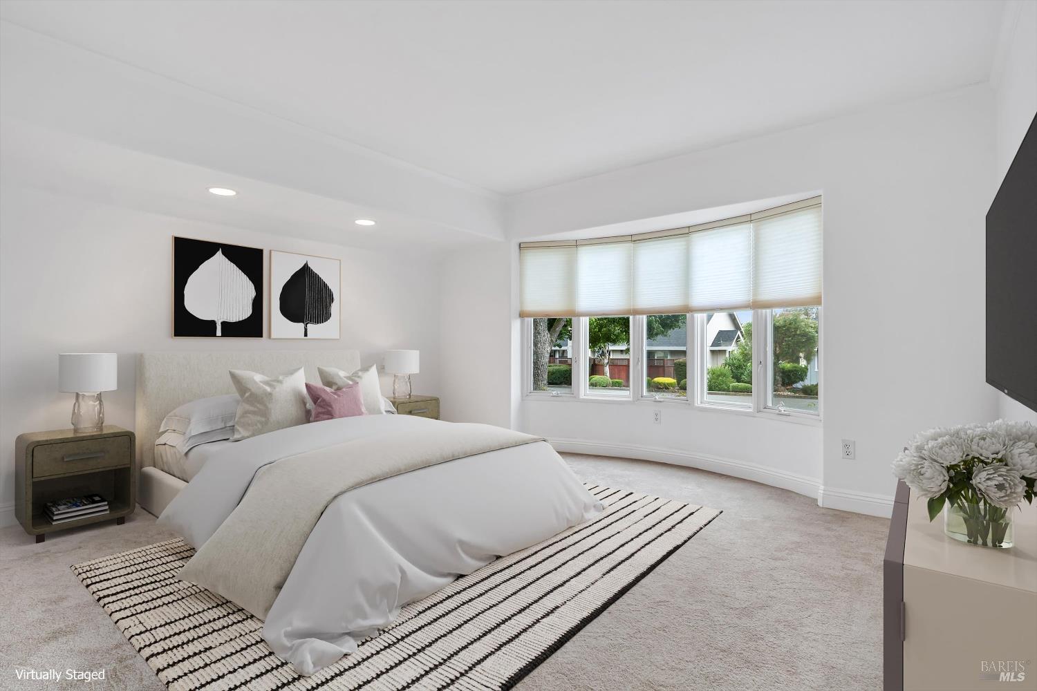 Detail Gallery Image 17 of 38 For 326 Singing Brook Cir, Santa Rosa,  CA 95409 - 2 Beds | 2 Baths