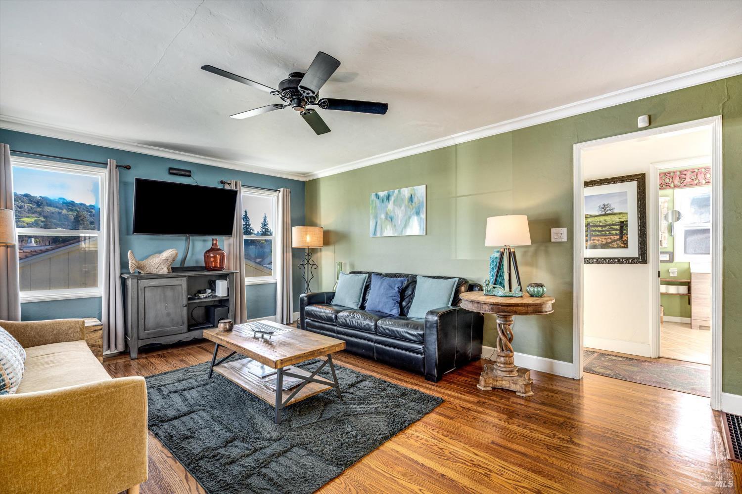 Detail Gallery Image 5 of 45 For 3 Highland Dr, Napa,  CA 94559 - 2 Beds | 1/1 Baths