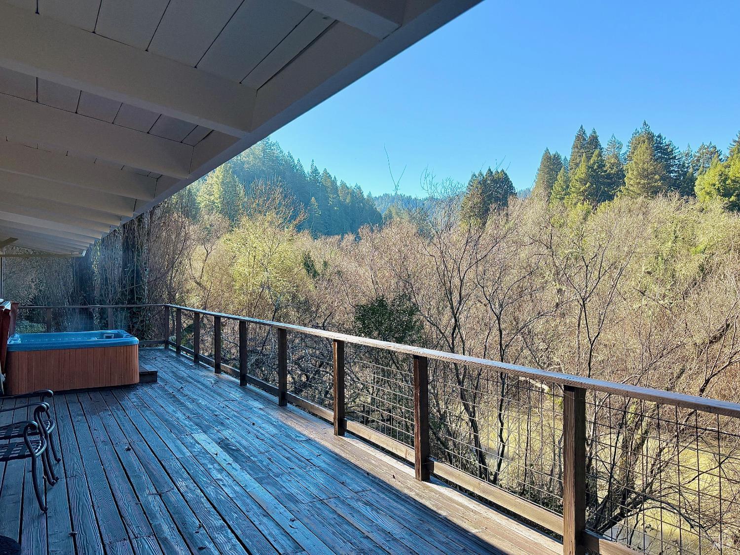 Detail Gallery Image 5 of 44 For 16868 Center Way, Guerneville,  CA 95446 - 3 Beds | 2 Baths
