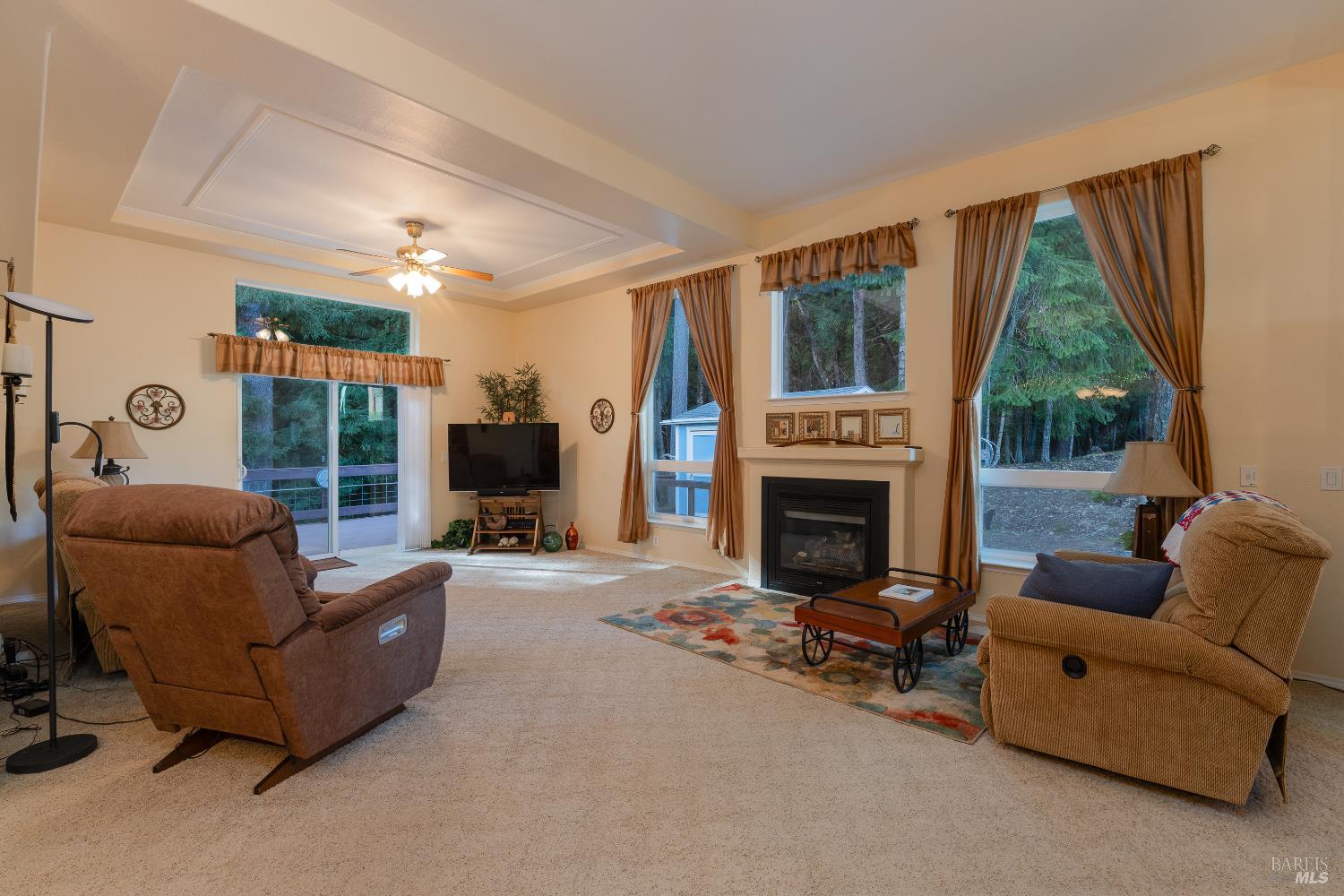 Detail Gallery Image 6 of 28 For 2599 Coyote Rd, Willits,  CA 95490 - 3 Beds | 2 Baths