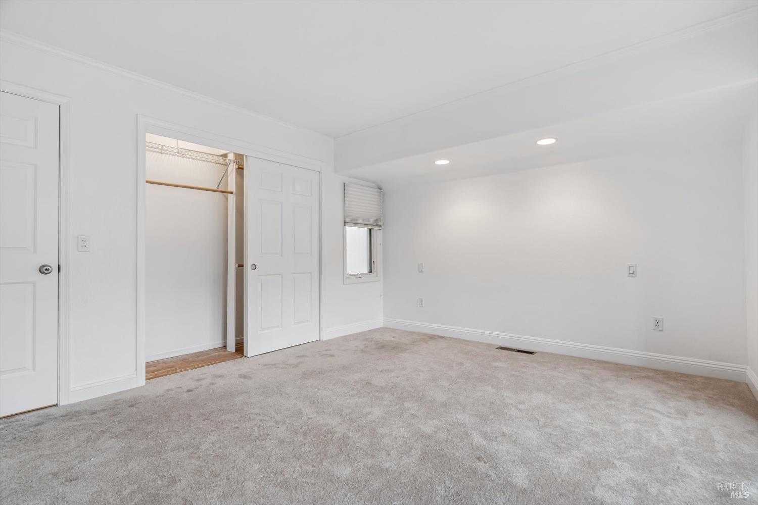 Detail Gallery Image 20 of 38 For 326 Singing Brook Cir, Santa Rosa,  CA 95409 - 2 Beds | 2 Baths