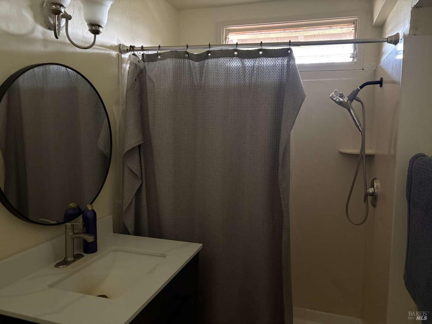 Detail Gallery Image 9 of 15 For 2808 Fulton Rd, Fulton,  CA 95439 - 2 Beds | 1 Baths