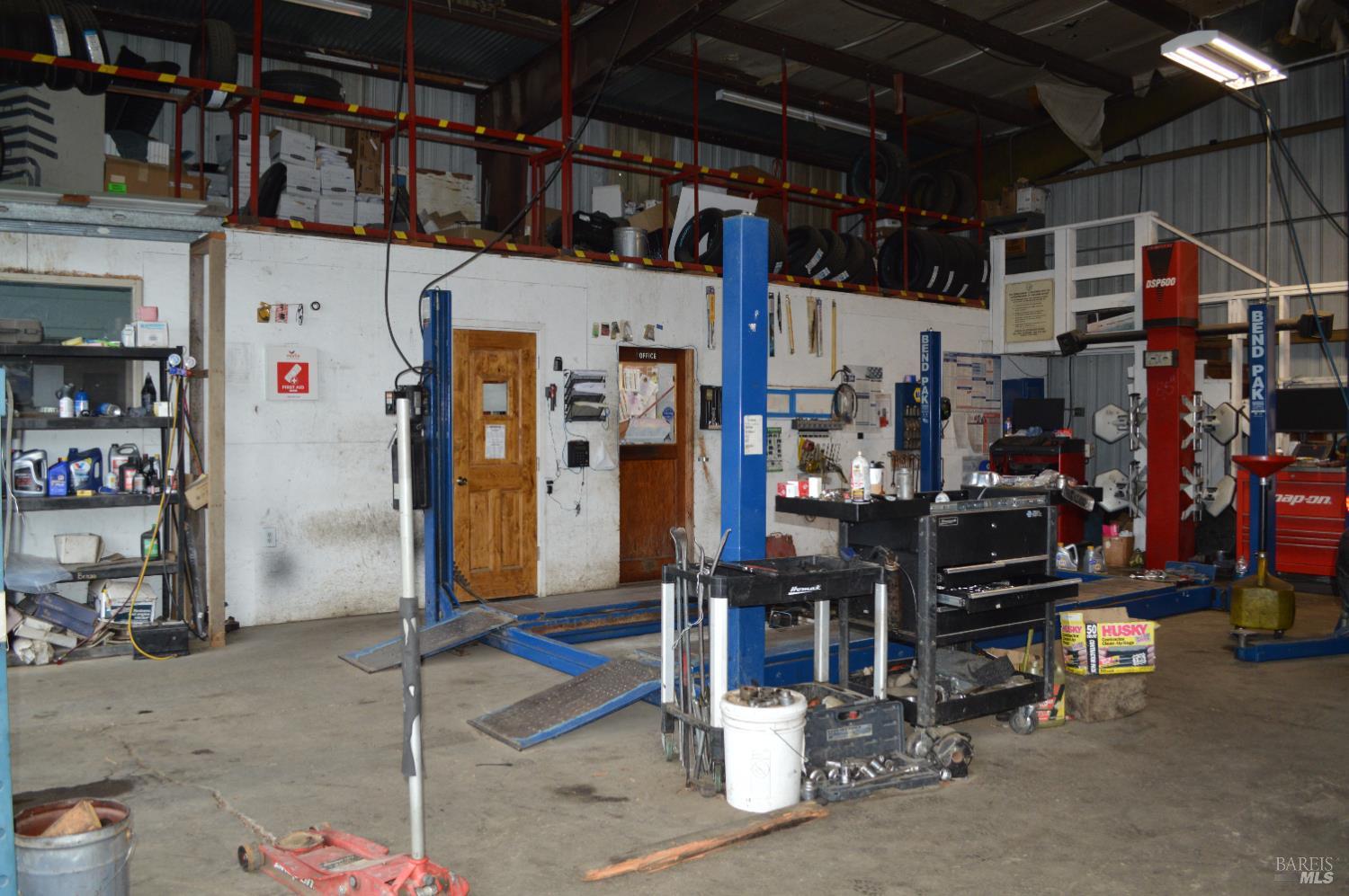 Detail Gallery Image 5 of 30 For 230 Shell Ln, Willits,  CA 95490 - – Beds | – Baths