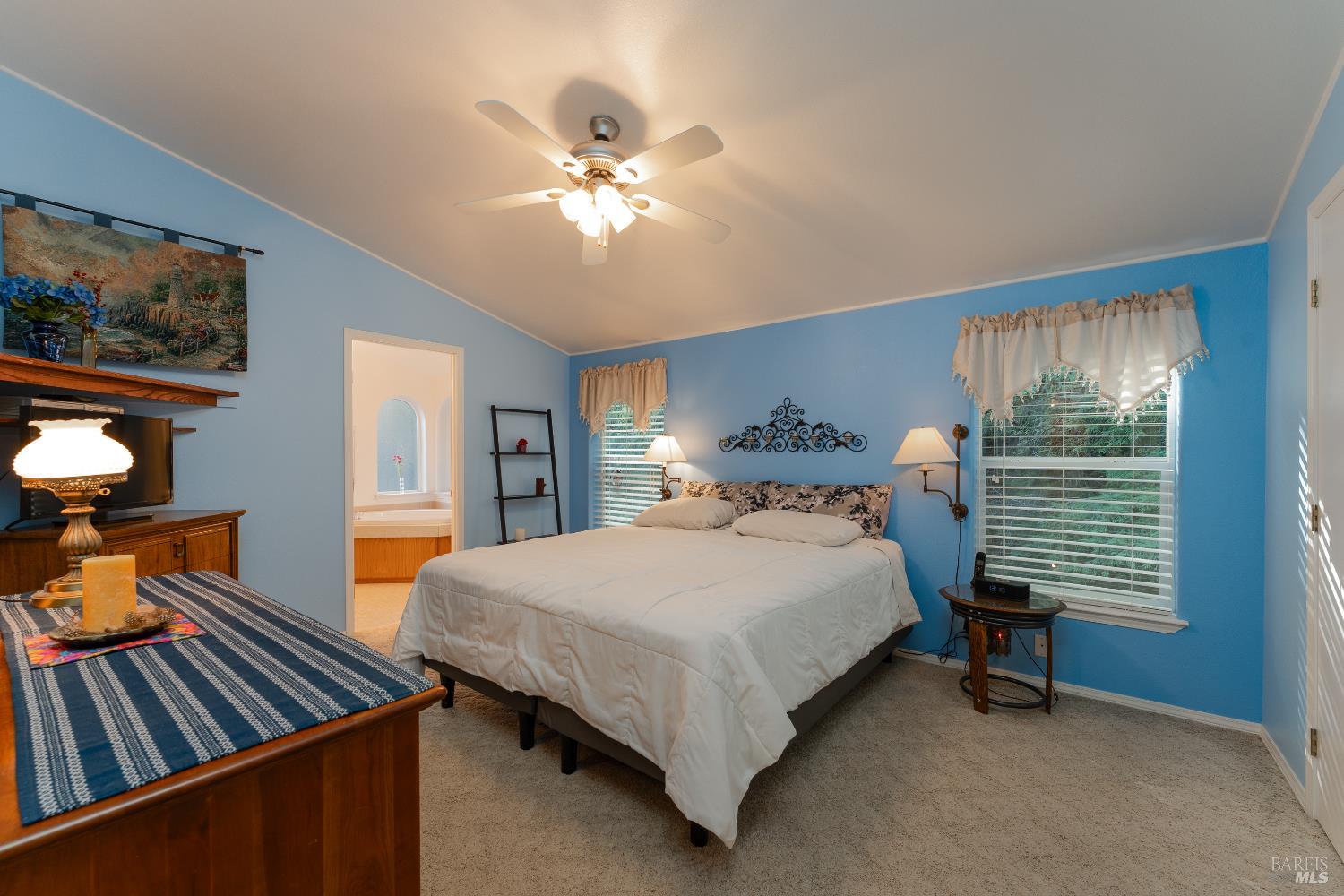 Detail Gallery Image 11 of 28 For 2599 Coyote Rd, Willits,  CA 95490 - 3 Beds | 2 Baths