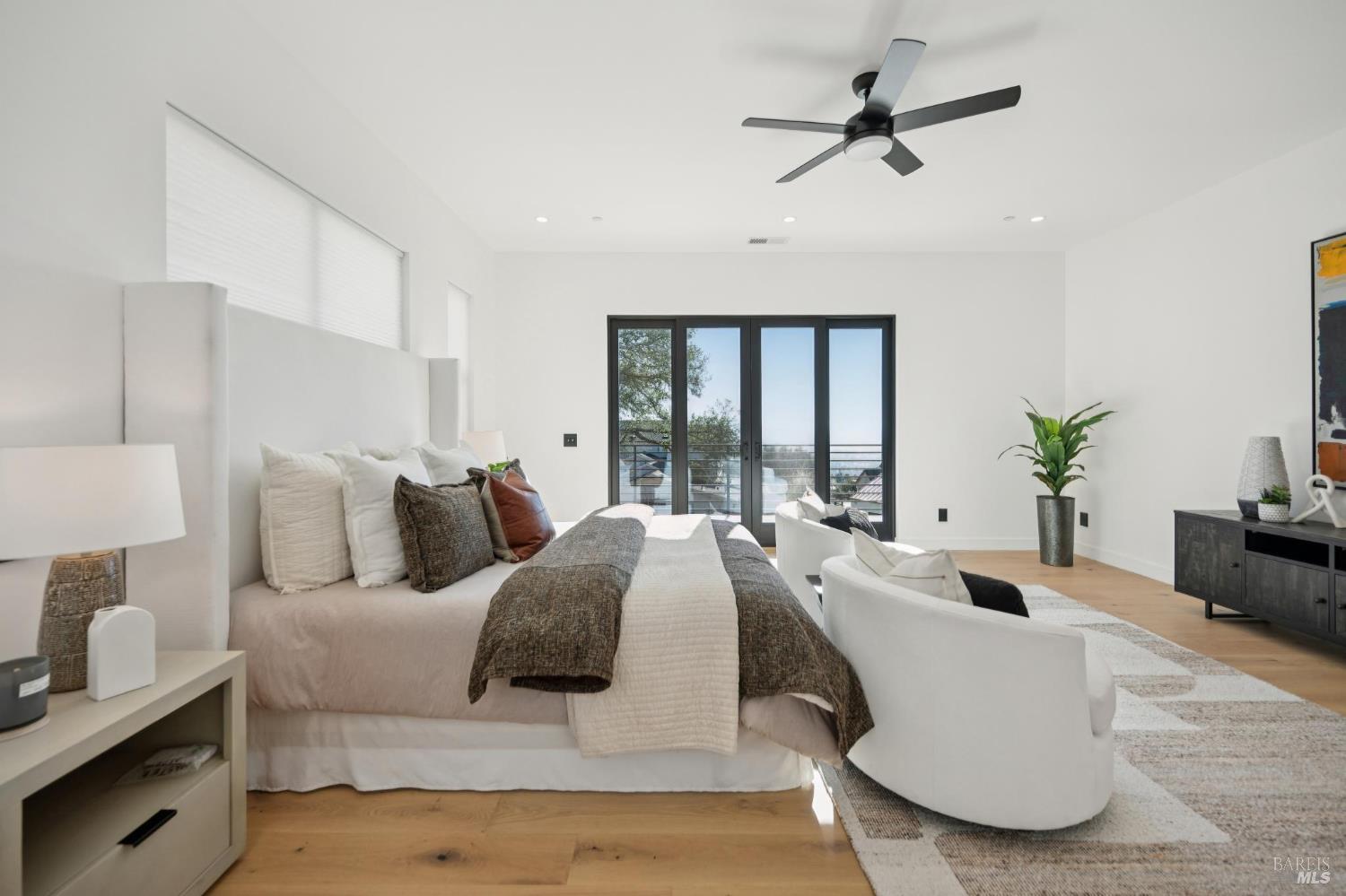 Detail Gallery Image 34 of 71 For 2156 Wedgewood Way, Santa Rosa,  CA 95404 - 4 Beds | 4/1 Baths