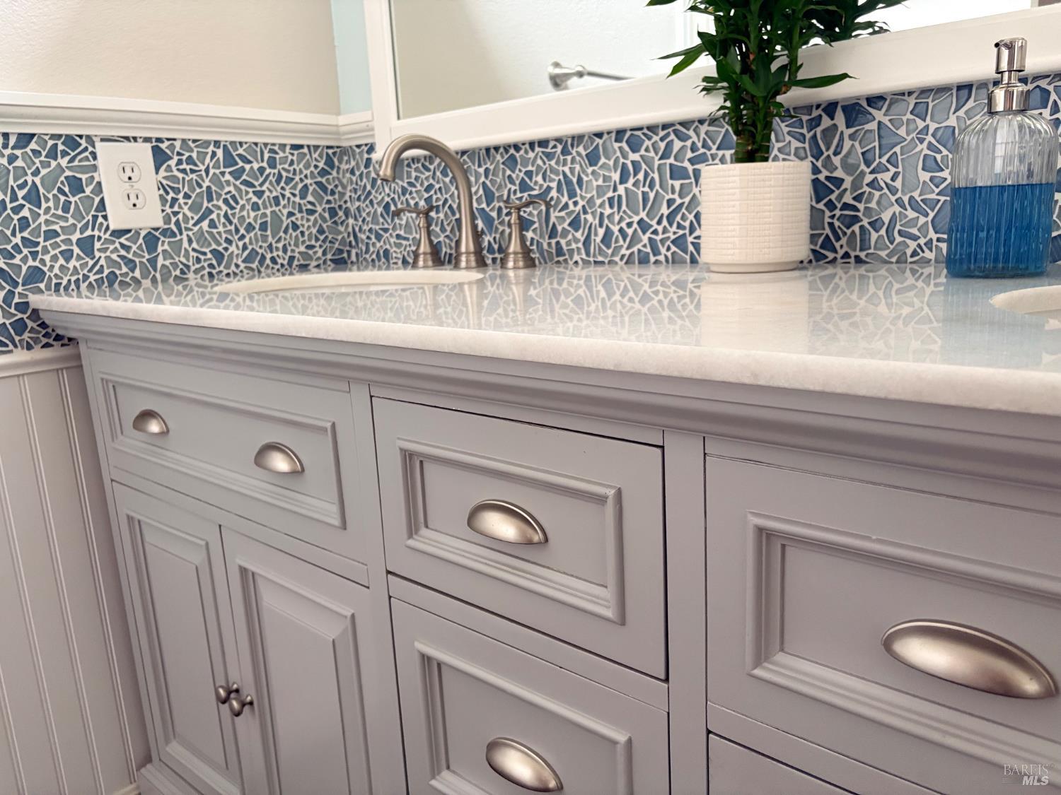 Detail Gallery Image 16 of 32 For 107 Freedom Ct, Vacaville,  CA 95687 - 3 Beds | 2/1 Baths