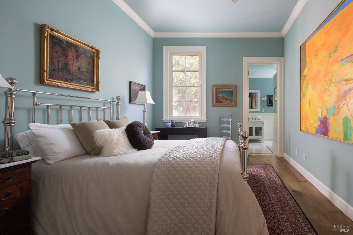 Detail Gallery Image 14 of 37 For 18730 Canyon Rd, Sonoma,  CA 95476 - 4 Beds | 4/1 Baths