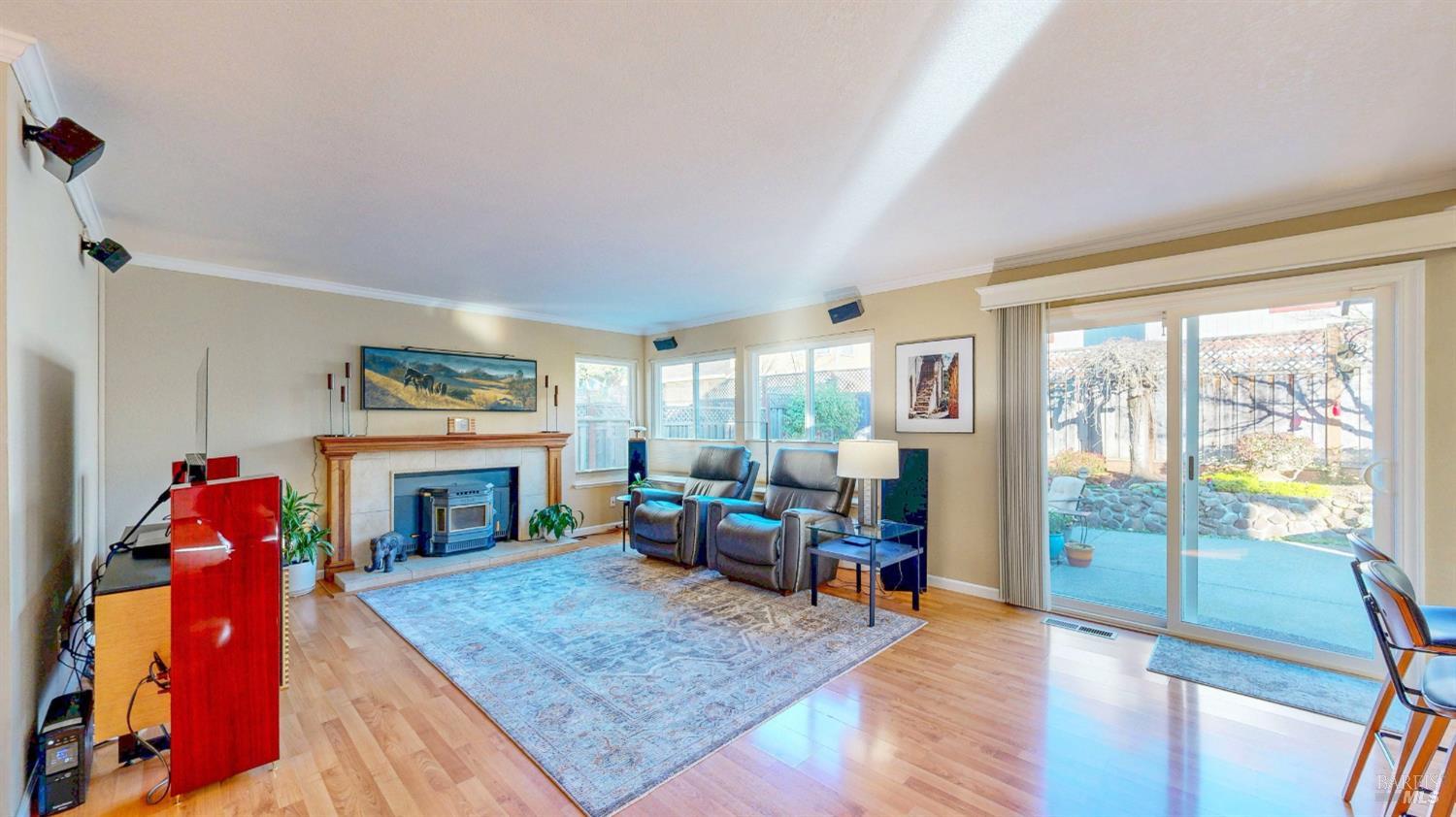 Detail Gallery Image 14 of 60 For 7317 Rasmussen Way, Rohnert Park,  CA 94928 - 4 Beds | 3 Baths