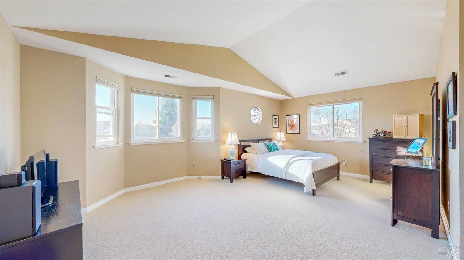 Detail Gallery Image 40 of 60 For 7317 Rasmussen Way, Rohnert Park,  CA 94928 - 4 Beds | 3 Baths