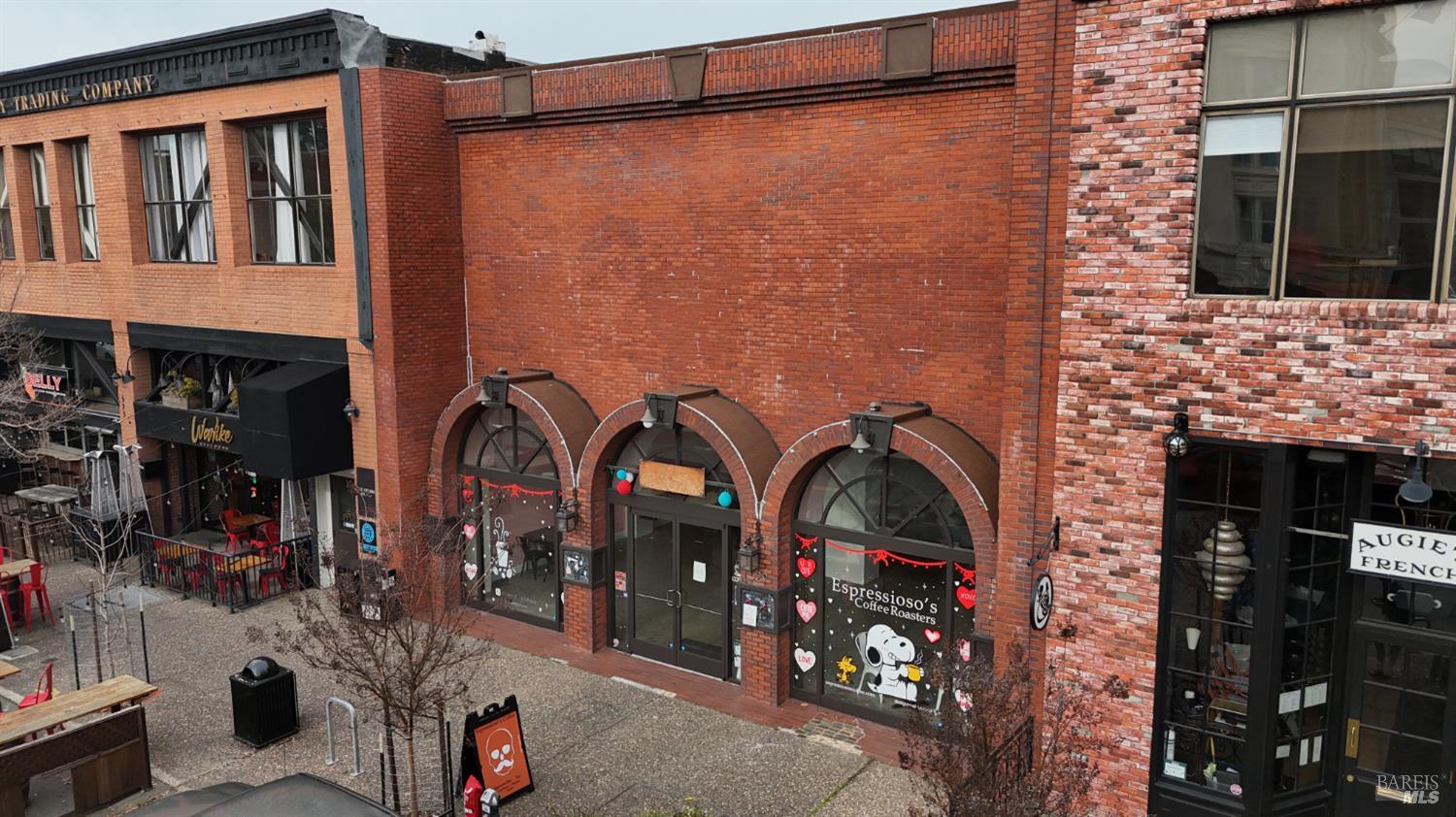 Detail Gallery Image 12 of 13 For 529 4th St, Santa Rosa,  CA 95401 - – Beds | – Baths