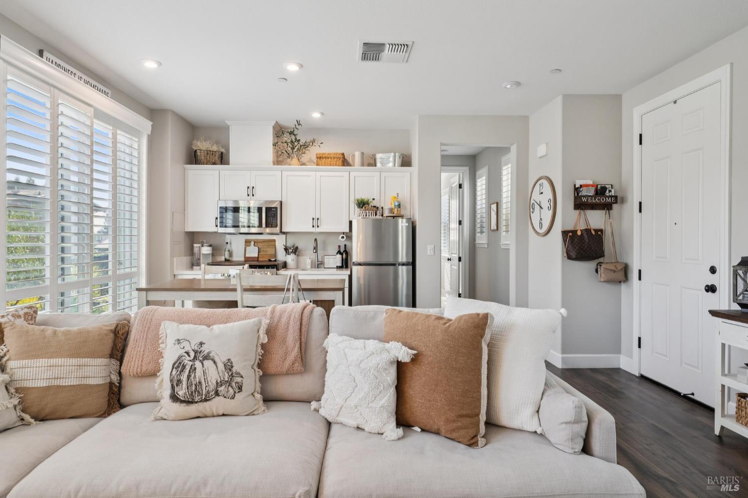 Detail Gallery Image 64 of 79 For 95 Jagla St, Cotati,  CA 94931 - 4 Beds | 4 Baths