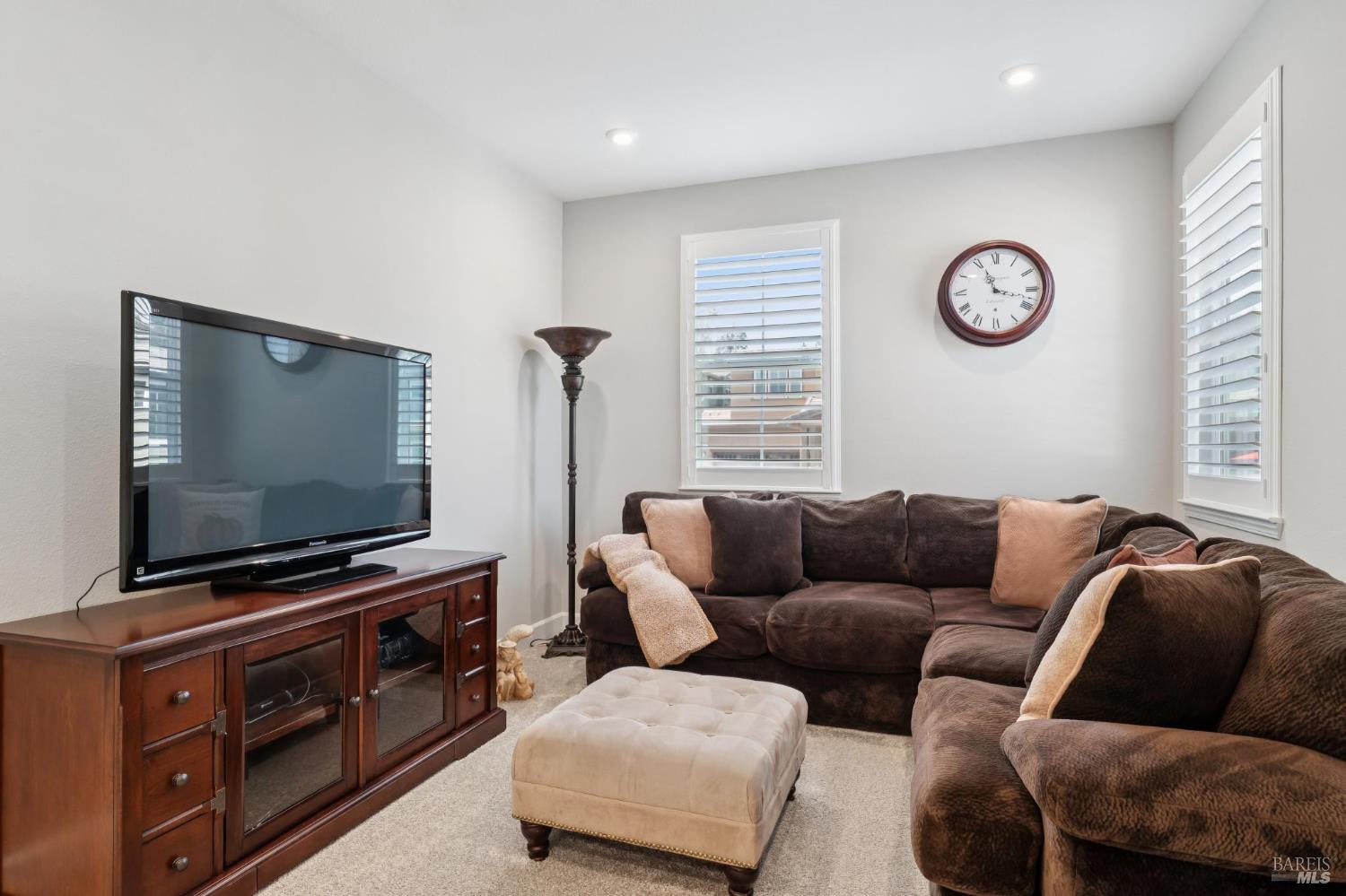 Detail Gallery Image 38 of 79 For 95 Jagla St, Cotati,  CA 94931 - 4 Beds | 4 Baths