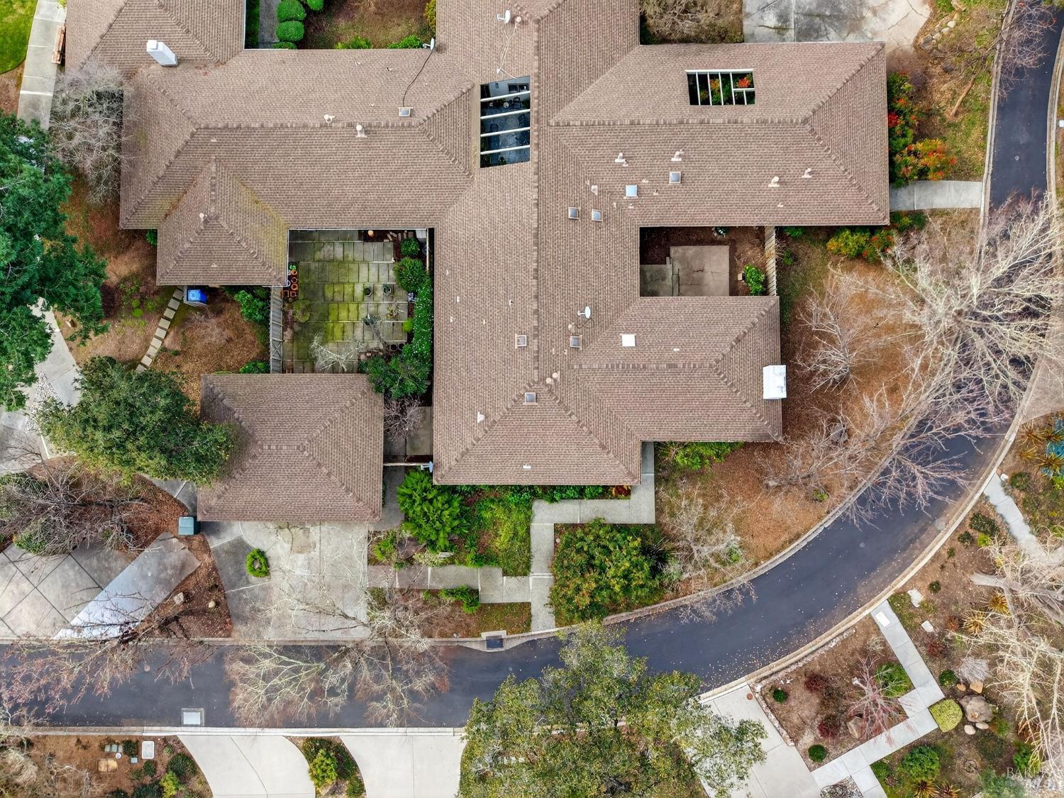 Detail Gallery Image 43 of 46 For 113 Bonnie Brook Dr, Napa,  CA 94558 - 2 Beds | 2 Baths