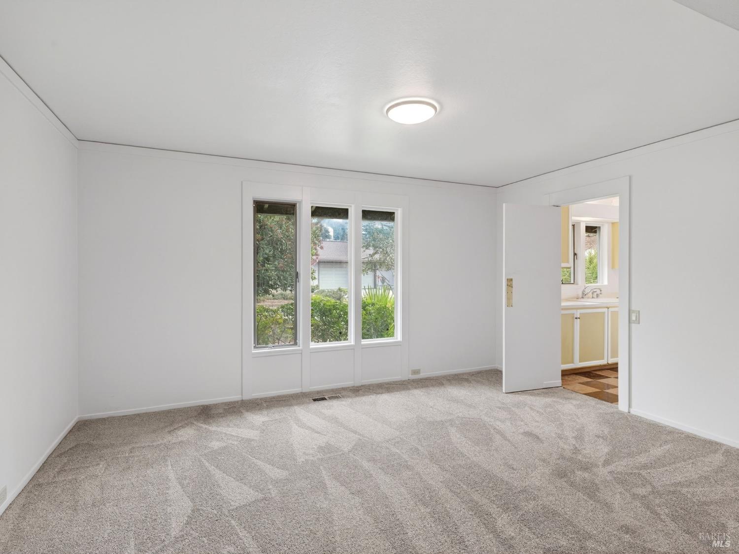 Detail Gallery Image 10 of 46 For 113 Bonnie Brook Dr, Napa,  CA 94558 - 2 Beds | 2 Baths