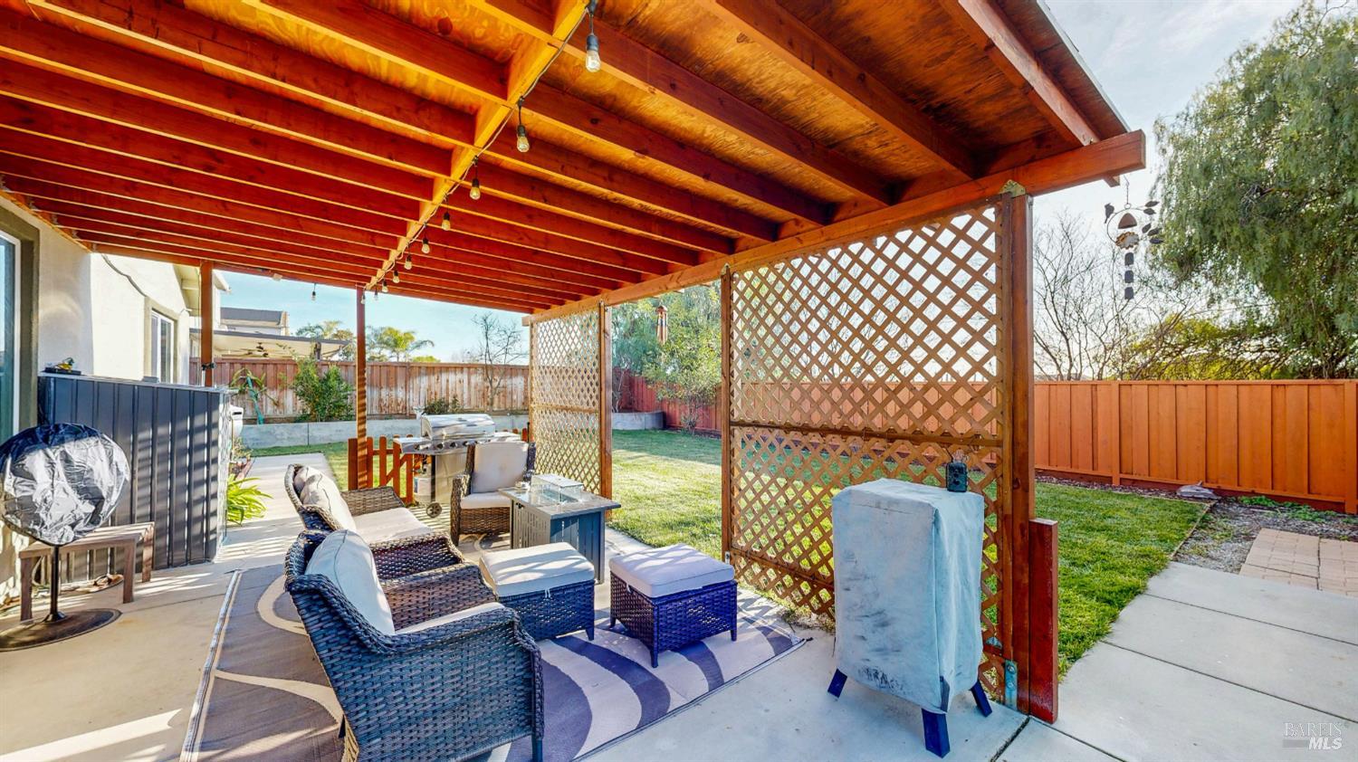 Detail Gallery Image 41 of 55 For 3826 Danbury Way, Fairfield,  CA 94533 - 5 Beds | 3/1 Baths