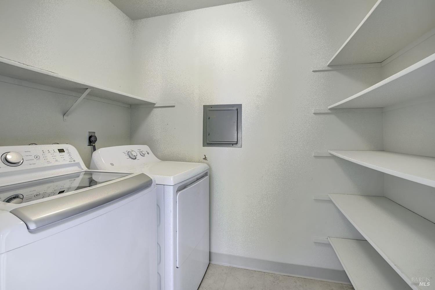 Detail Gallery Image 33 of 49 For 870 Hudis St, Rohnert Park,  CA 94928 - 2 Beds | 2/1 Baths