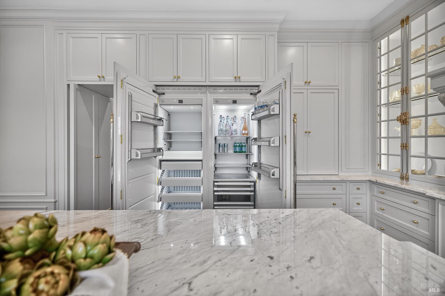 Detail Gallery Image 10 of 56 For 3724 Lakebriar Pl, Santa Rosa,  CA 95403 - 5 Beds | 4 Baths