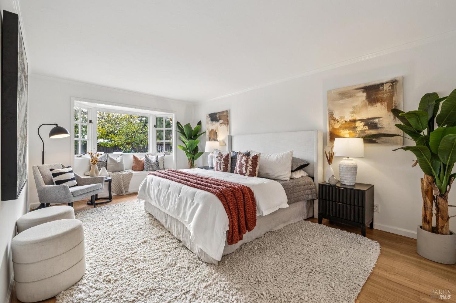 Detail Gallery Image 26 of 74 For 55 Las Casas Dr, San Rafael,  CA 94901 - 3 Beds | 2/1 Baths