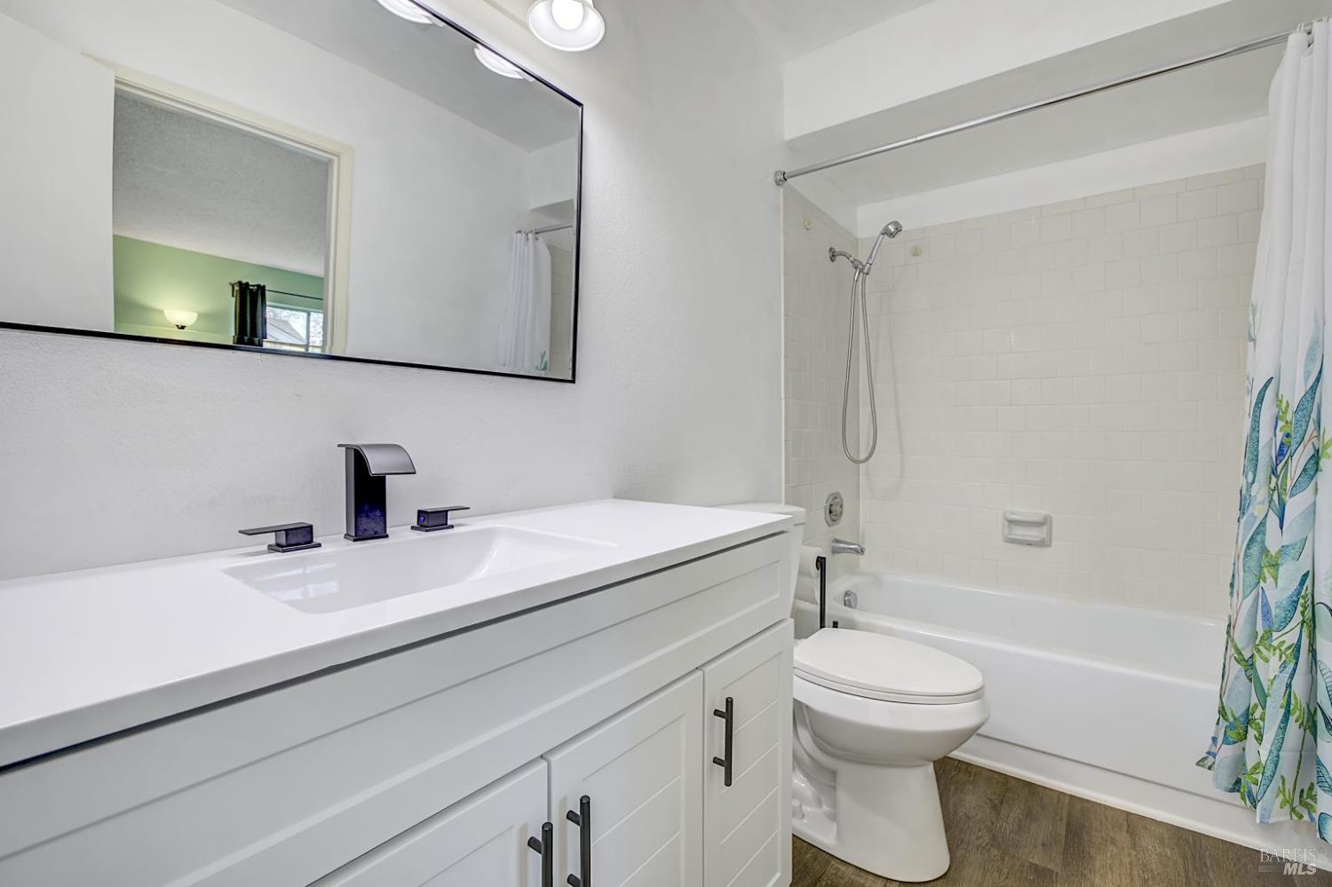 Detail Gallery Image 24 of 49 For 870 Hudis St, Rohnert Park,  CA 94928 - 2 Beds | 2/1 Baths