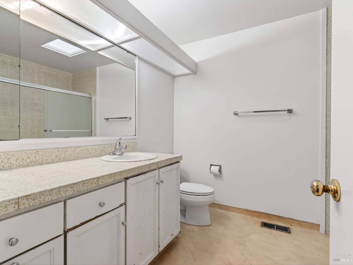 Detail Gallery Image 20 of 46 For 113 Bonnie Brook Dr, Napa,  CA 94558 - 2 Beds | 2 Baths