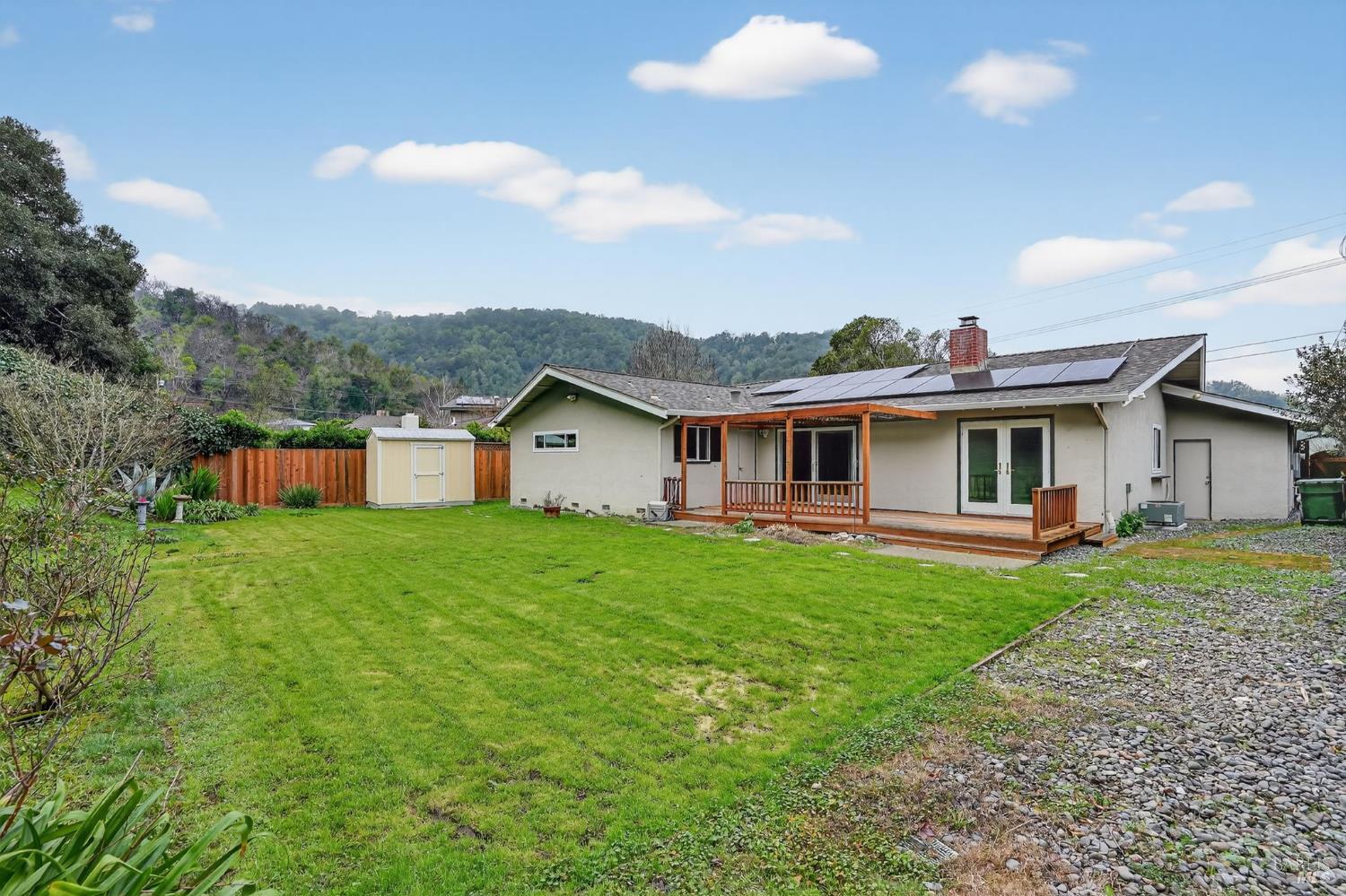 Detail Gallery Image 29 of 31 For 920 Calle Paseo Unkn, Novato,  CA 94949 - 3 Beds | 2 Baths