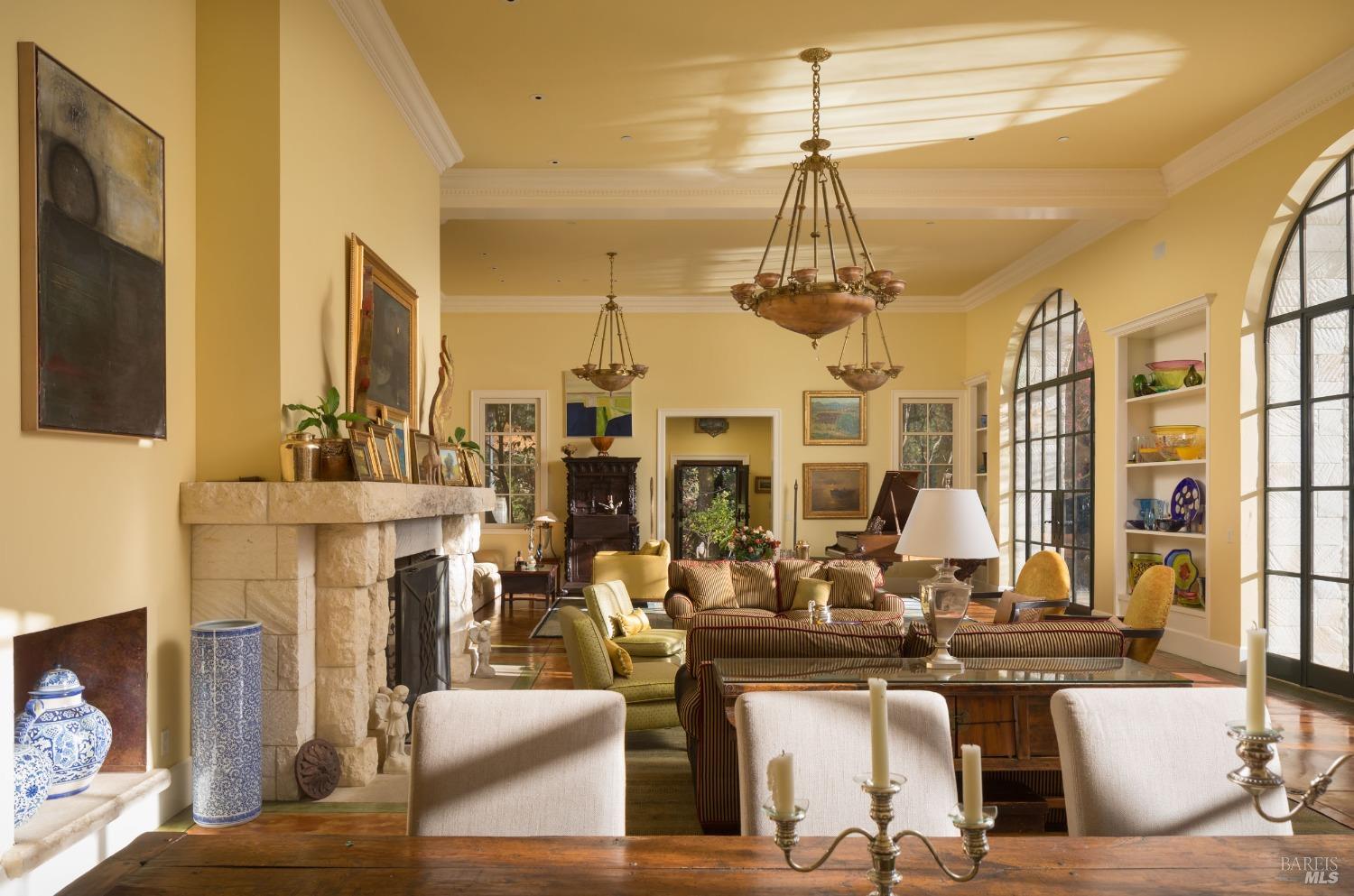 Detail Gallery Image 7 of 37 For 18730 Canyon Rd, Sonoma,  CA 95476 - 4 Beds | 4/1 Baths