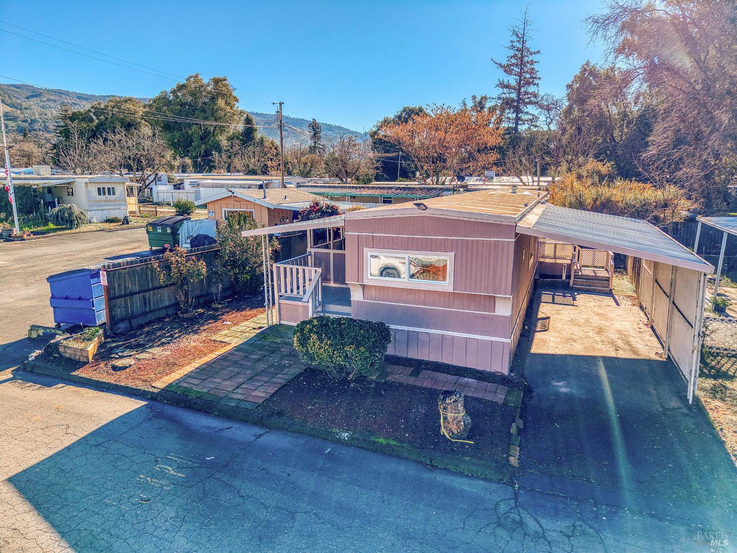 Detail Gallery Image 11 of 37 For 5890 E Highway 20 Hwy 16, Lucerne,  CA 95458 - 1 Beds | 1 Baths