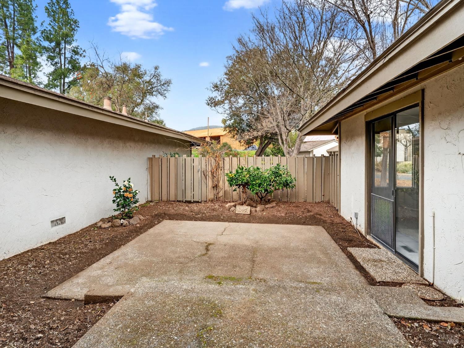 Detail Gallery Image 35 of 46 For 113 Bonnie Brook Dr, Napa,  CA 94558 - 2 Beds | 2 Baths