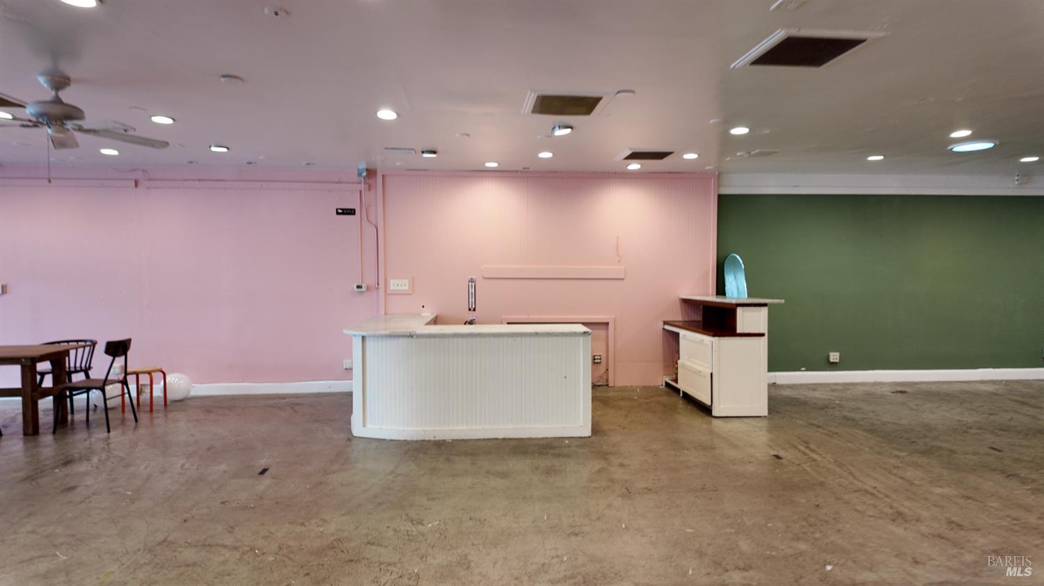 Detail Gallery Image 9 of 13 For 529 4th St, Santa Rosa,  CA 95401 - – Beds | – Baths