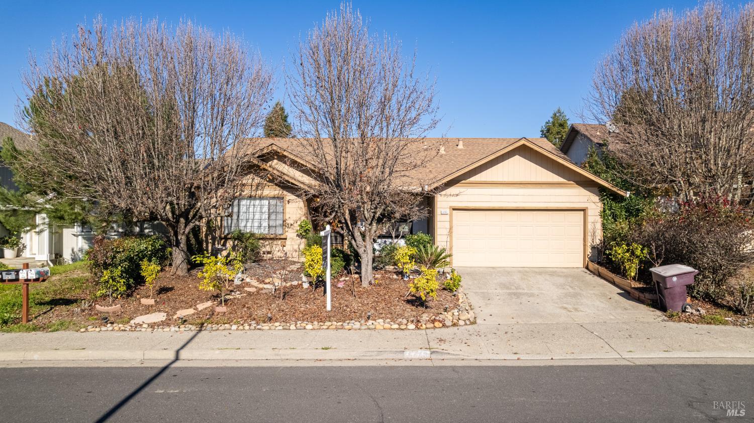 Front Image Thumbnail for BA326001782