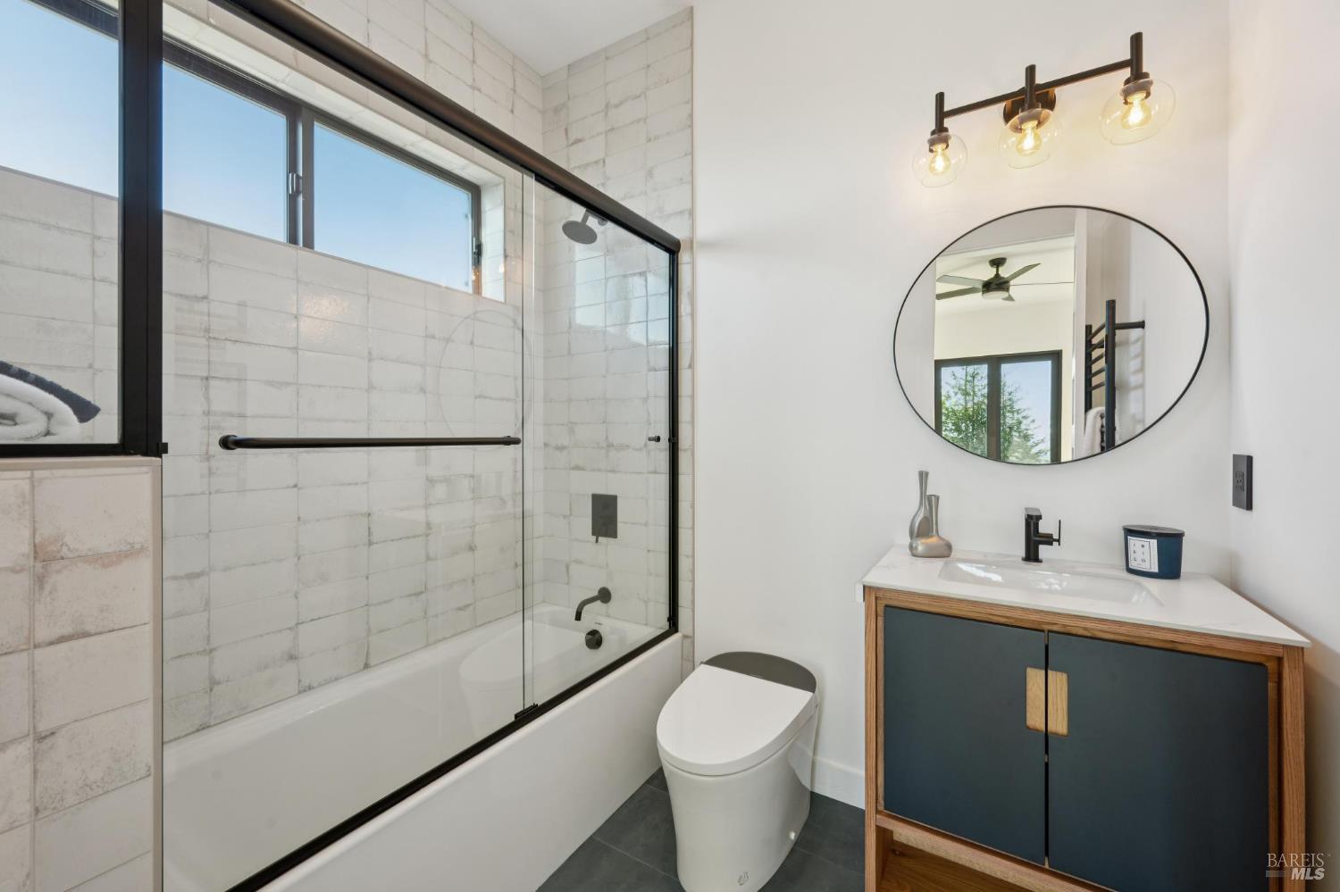 Detail Gallery Image 62 of 71 For 2156 Wedgewood Way, Santa Rosa,  CA 95404 - 4 Beds | 4/1 Baths