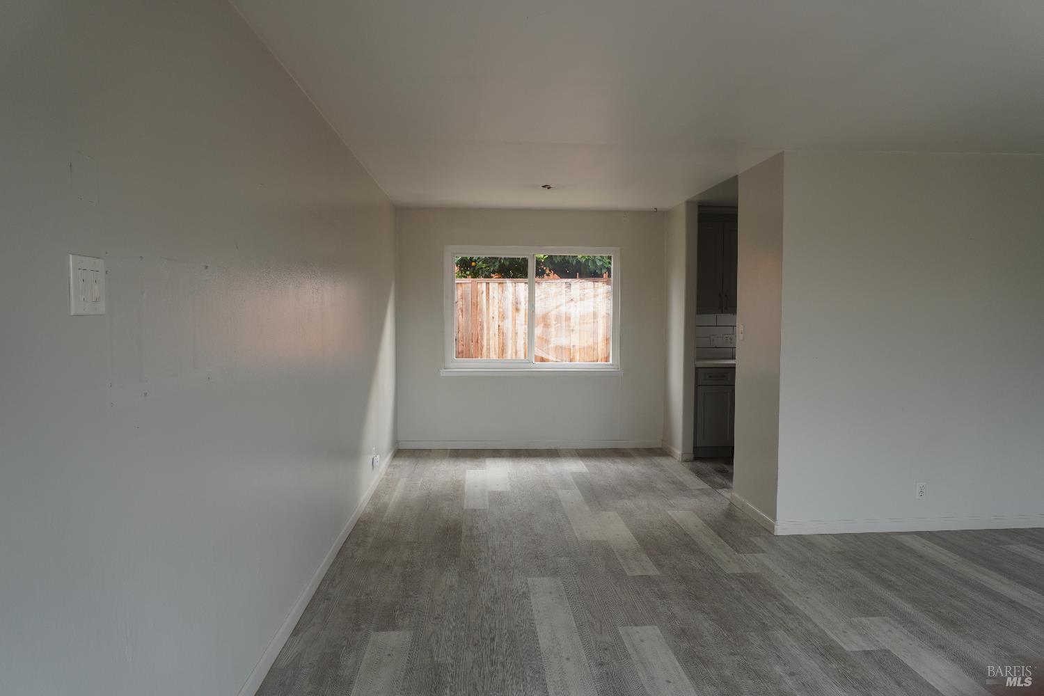 Detail Gallery Image 7 of 30 For 1115 Sereno Dr, Vallejo,  CA 94589 - 3 Beds | 2 Baths