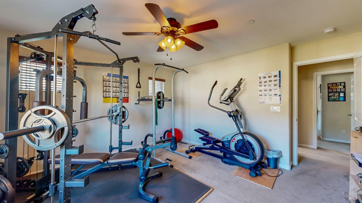 Detail Gallery Image 36 of 55 For 3826 Danbury Way, Fairfield,  CA 94533 - 5 Beds | 3/1 Baths