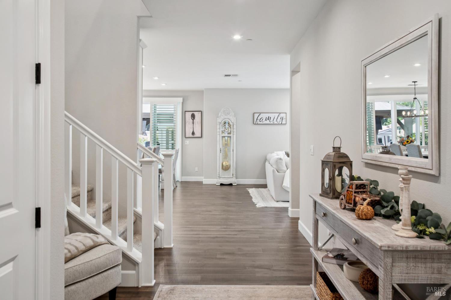 Detail Gallery Image 9 of 79 For 95 Jagla St, Cotati,  CA 94931 - 4 Beds | 4 Baths