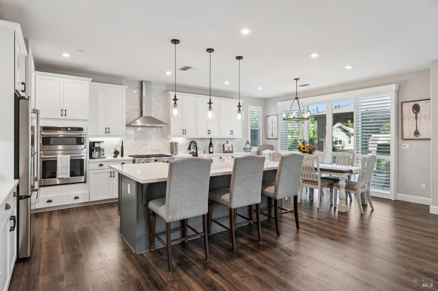 Detail Gallery Image 10 of 79 For 95 Jagla St, Cotati,  CA 94931 - 4 Beds | 4 Baths