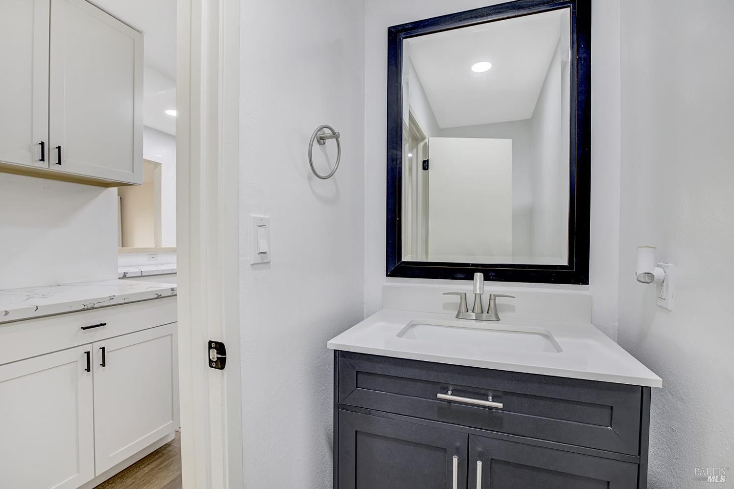 Detail Gallery Image 18 of 49 For 870 Hudis St, Rohnert Park,  CA 94928 - 2 Beds | 2/1 Baths