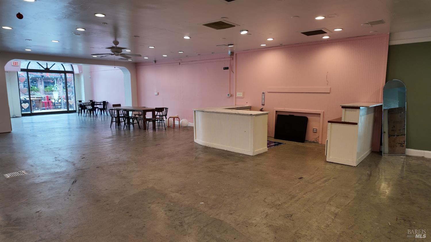 Detail Gallery Image 6 of 13 For 529 4th St, Santa Rosa,  CA 95401 - – Beds | – Baths