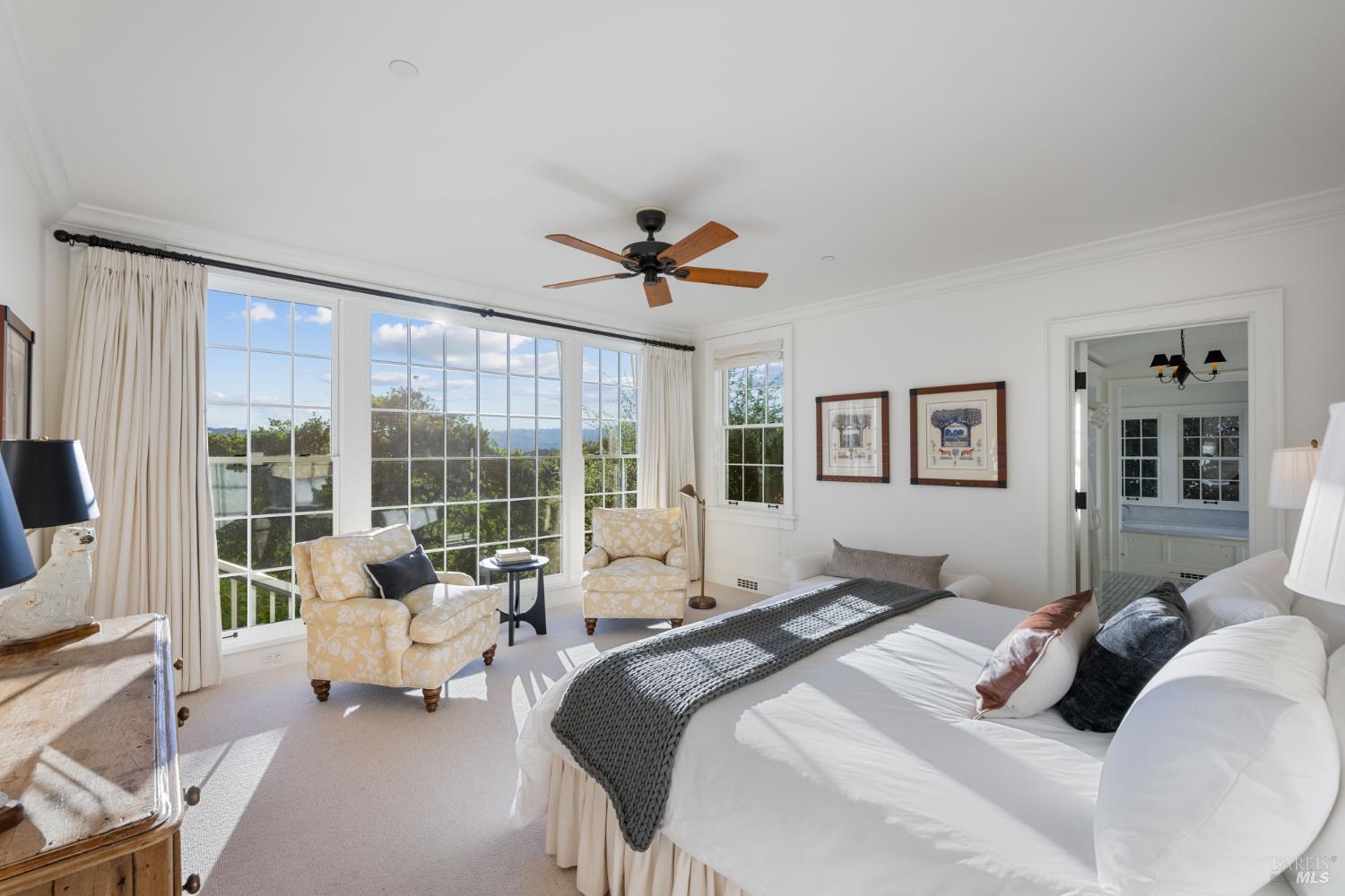 Detail Gallery Image 18 of 41 For 2220 Warm Springs Rd, Glen Ellen,  CA 95442 - 4 Beds | 4/1 Baths