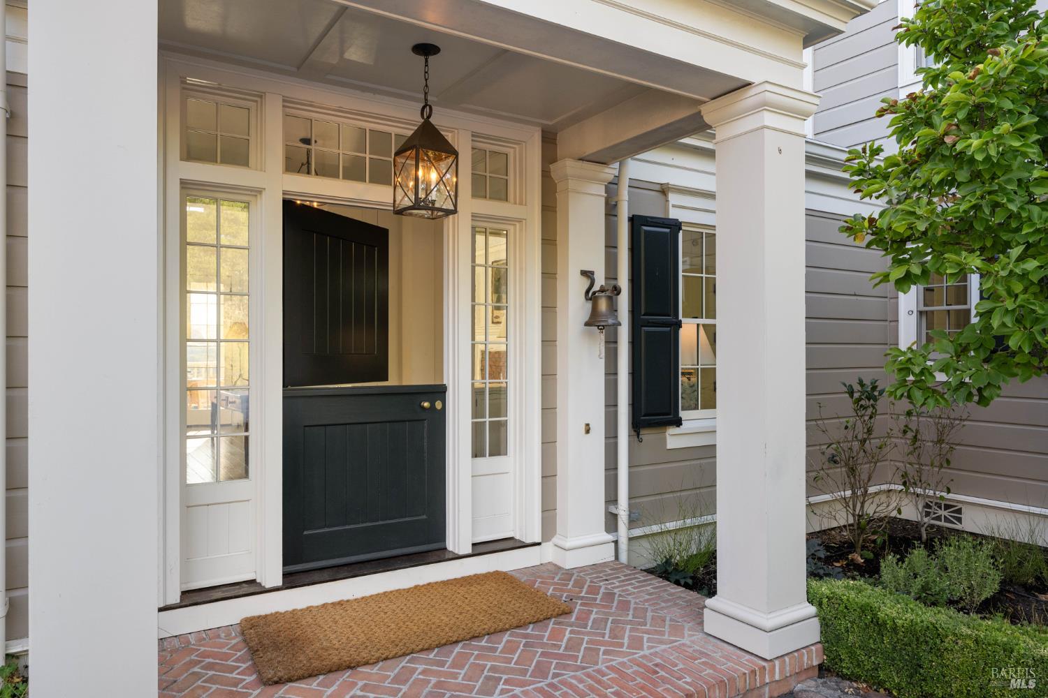 Detail Gallery Image 28 of 41 For 2220 Warm Springs Rd, Glen Ellen,  CA 95442 - 4 Beds | 4/1 Baths