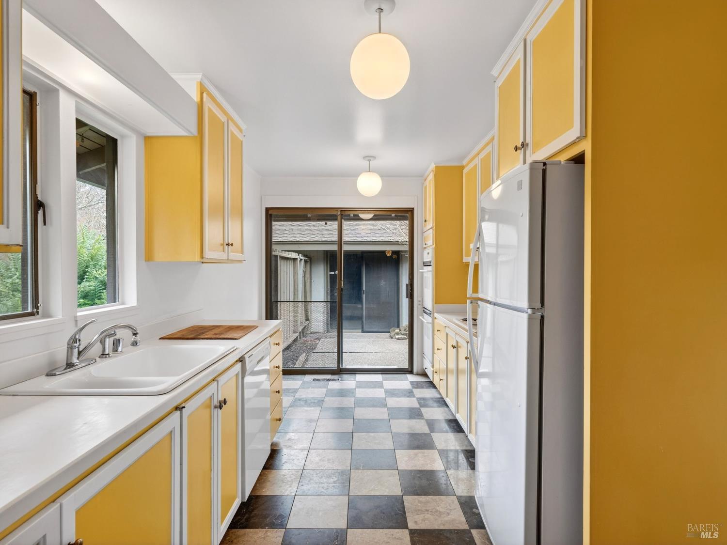 Detail Gallery Image 13 of 46 For 113 Bonnie Brook Dr, Napa,  CA 94558 - 2 Beds | 2 Baths