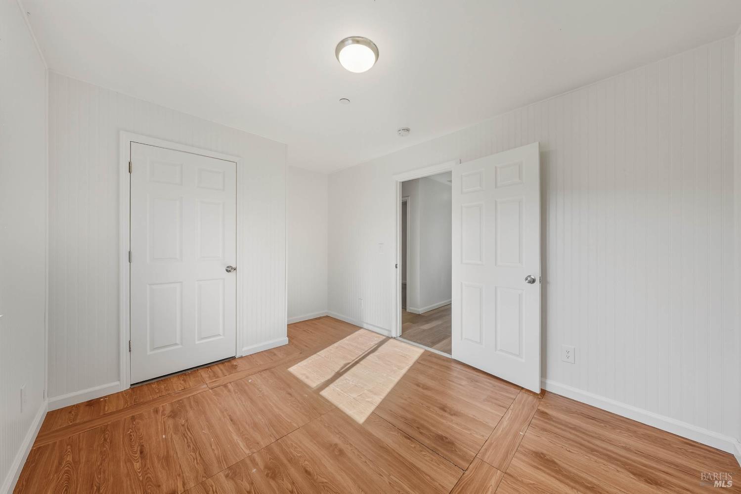 Detail Gallery Image 25 of 63 For 5585 Sunrise Dr, Kelseyville,  CA 95451 - 5 Beds | 2 Baths