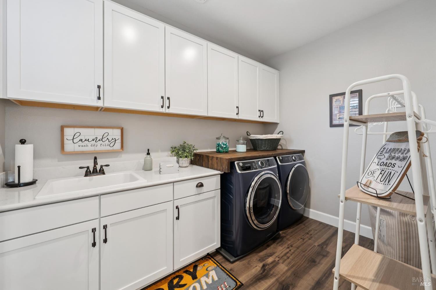 Detail Gallery Image 42 of 79 For 95 Jagla St, Cotati,  CA 94931 - 4 Beds | 4 Baths