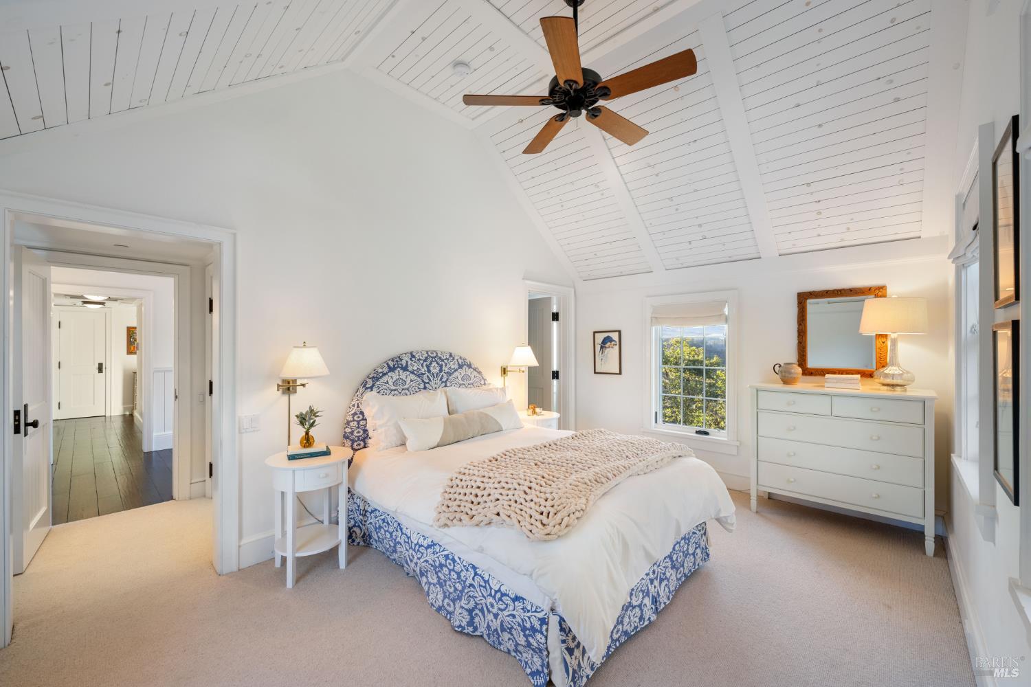 Detail Gallery Image 23 of 41 For 2220 Warm Springs Rd, Glen Ellen,  CA 95442 - 4 Beds | 4/1 Baths