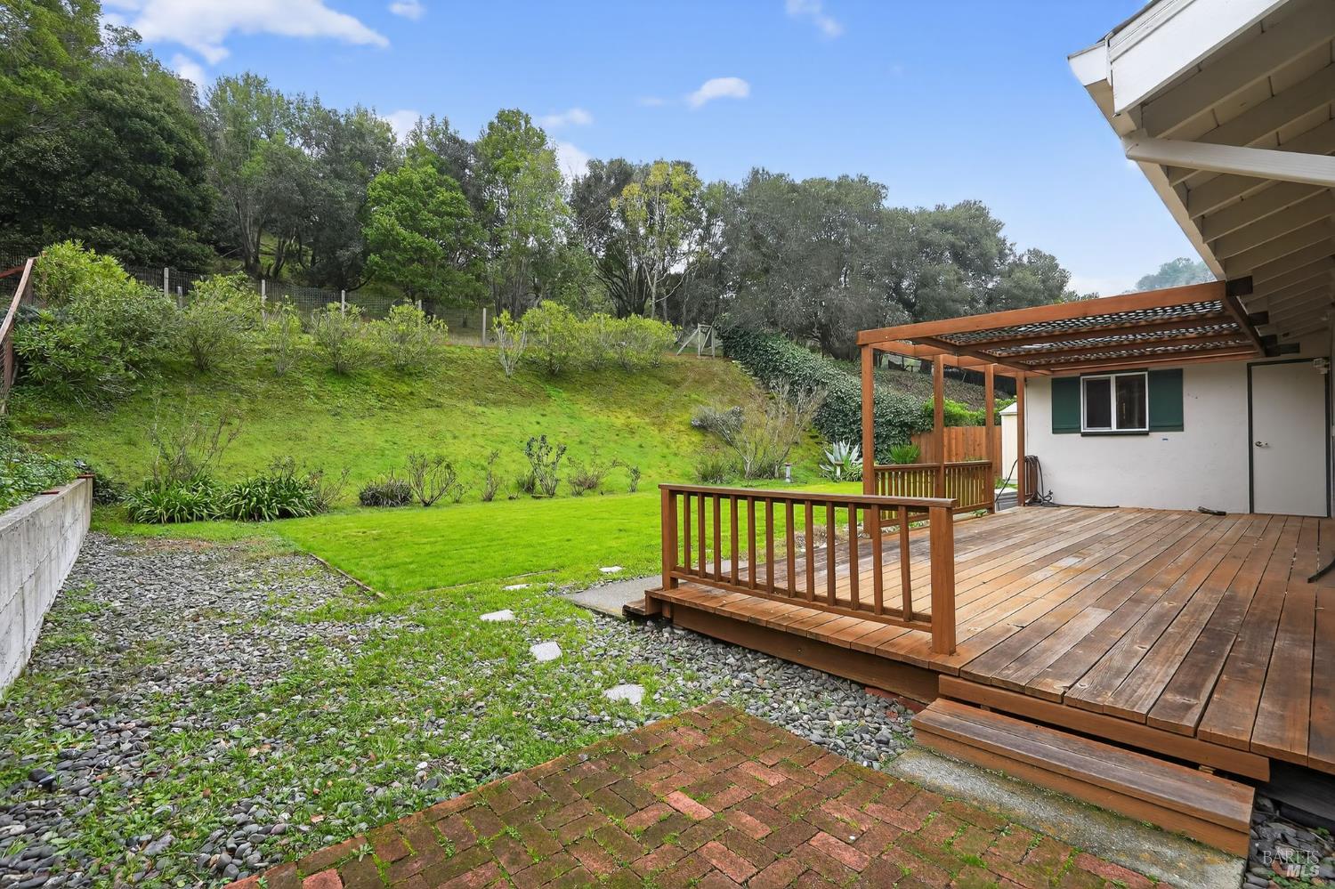 Detail Gallery Image 28 of 31 For 920 Calle Paseo Unkn, Novato,  CA 94949 - 3 Beds | 2 Baths