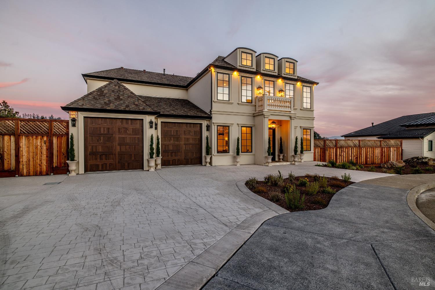 Detail Gallery Image 51 of 56 For 3724 Lakebriar Pl, Santa Rosa,  CA 95403 - 5 Beds | 4 Baths