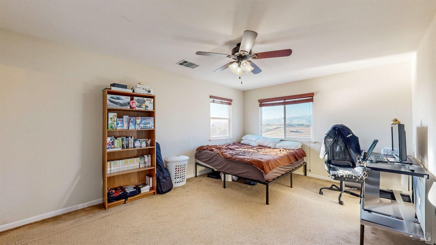 Detail Gallery Image 30 of 55 For 3826 Danbury Way, Fairfield,  CA 94533 - 5 Beds | 3/1 Baths