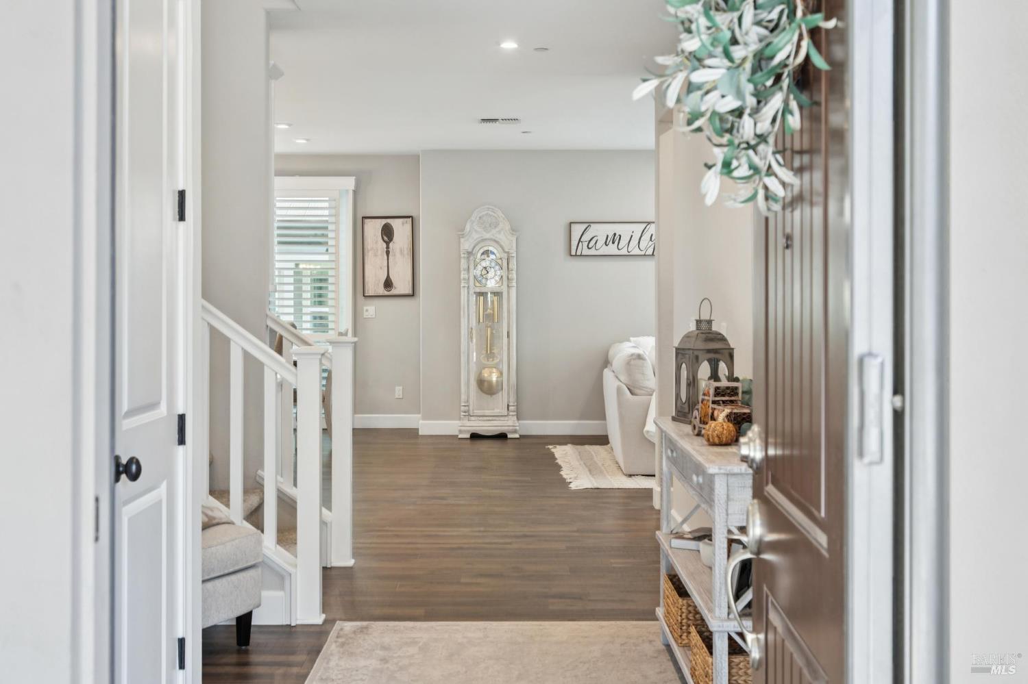 Detail Gallery Image 7 of 79 For 95 Jagla St, Cotati,  CA 94931 - 4 Beds | 4 Baths