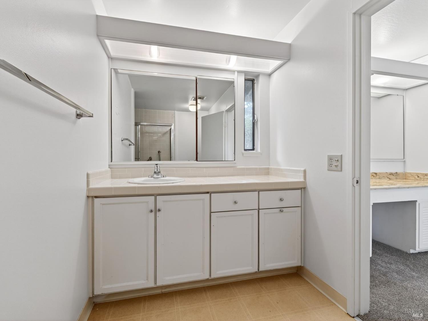 Detail Gallery Image 27 of 46 For 113 Bonnie Brook Dr, Napa,  CA 94558 - 2 Beds | 2 Baths