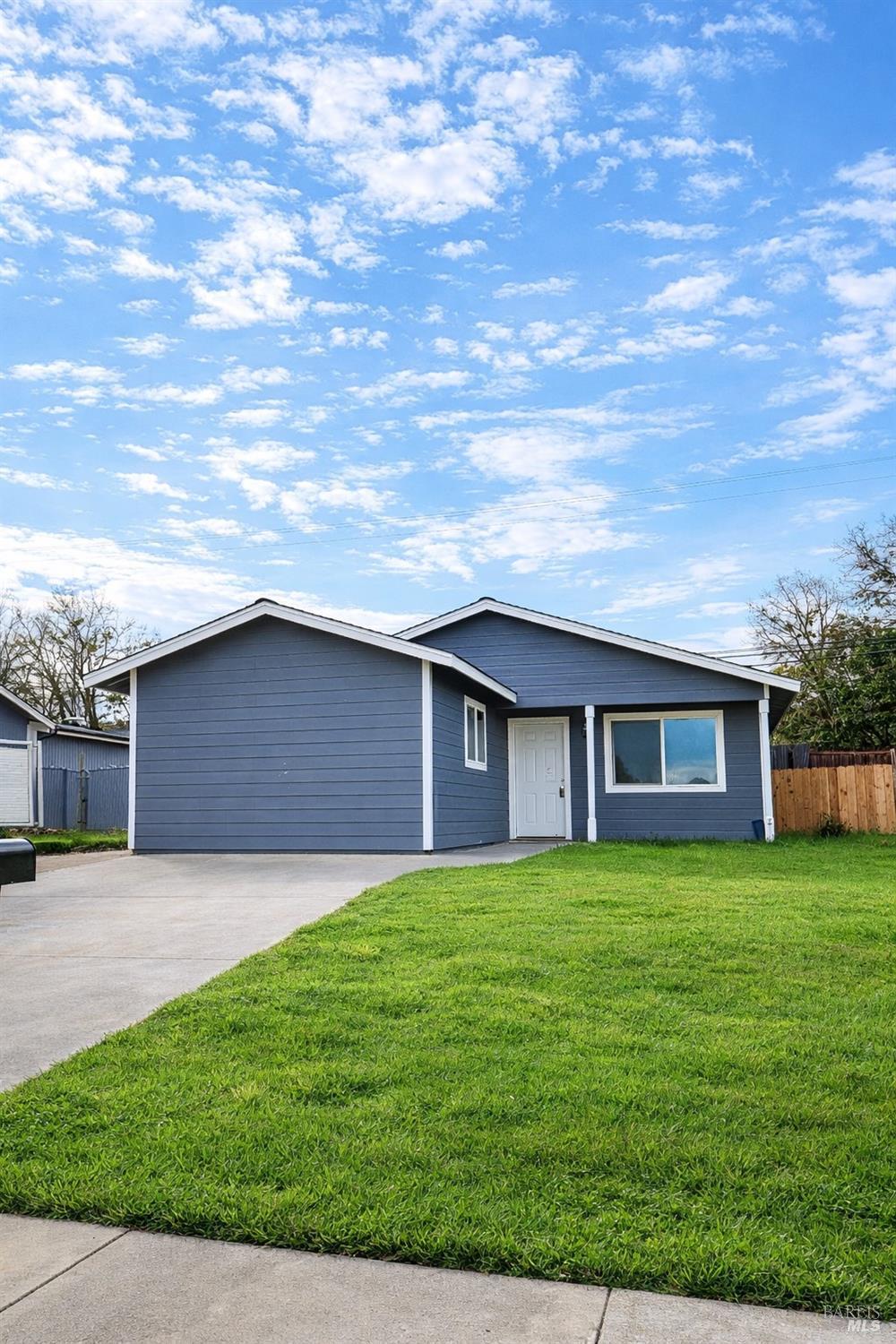 Front Image Thumbnail for BA326004866